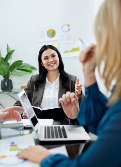 about-us-max-travels