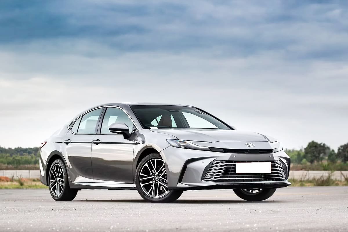 toyota-camry-max-car-rental