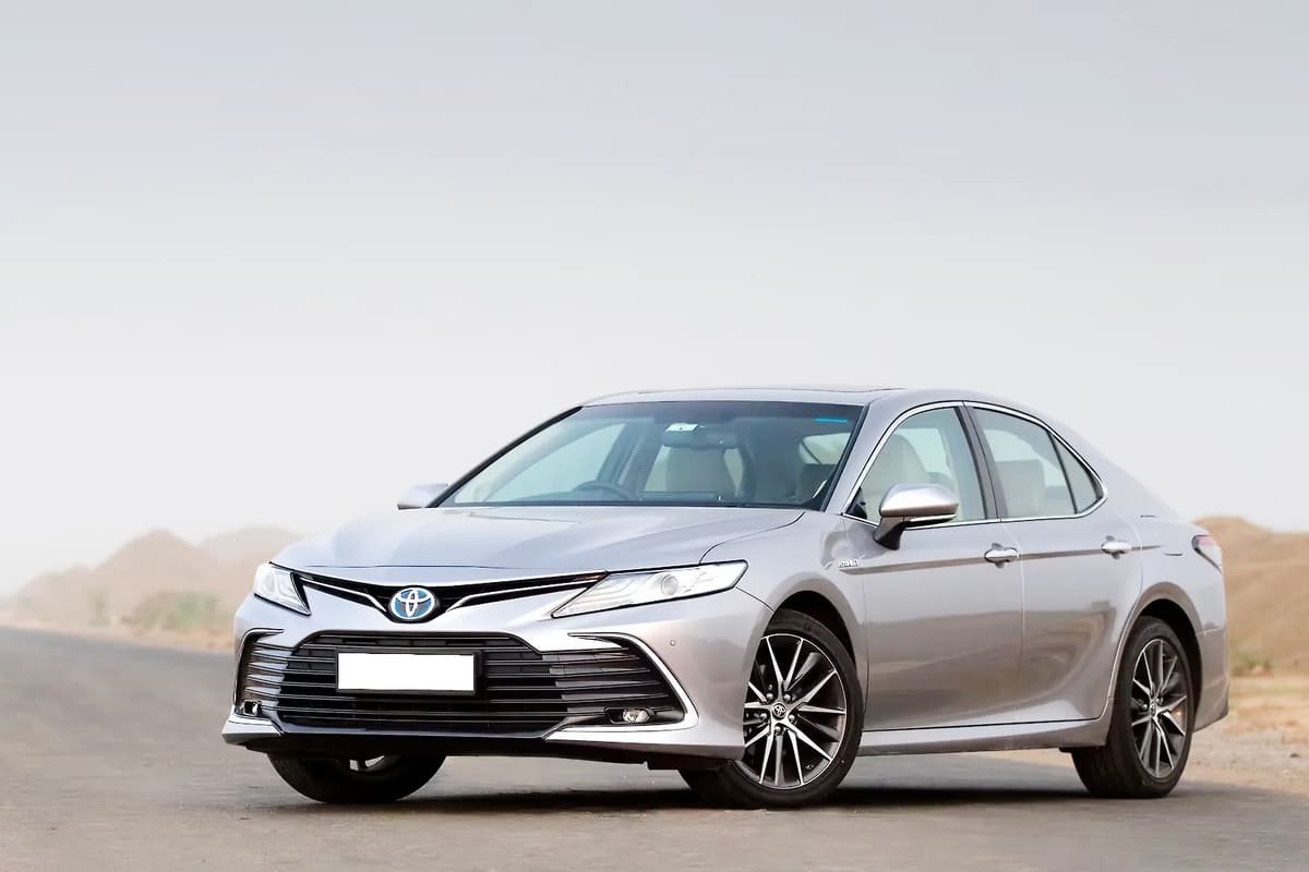 toyota-camry-max-transport